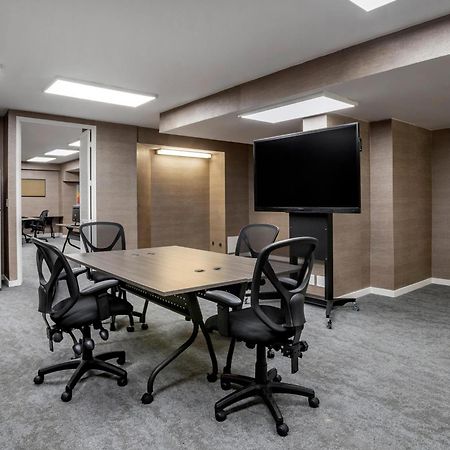 Sheraton Suites Wilmington Downtown Esterno foto