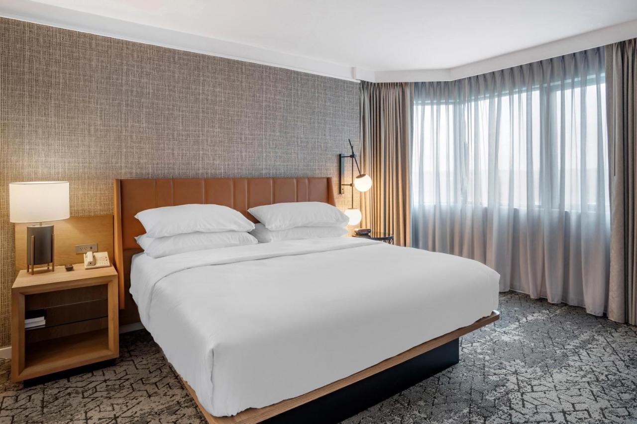 Sheraton Suites Wilmington Downtown Esterno foto