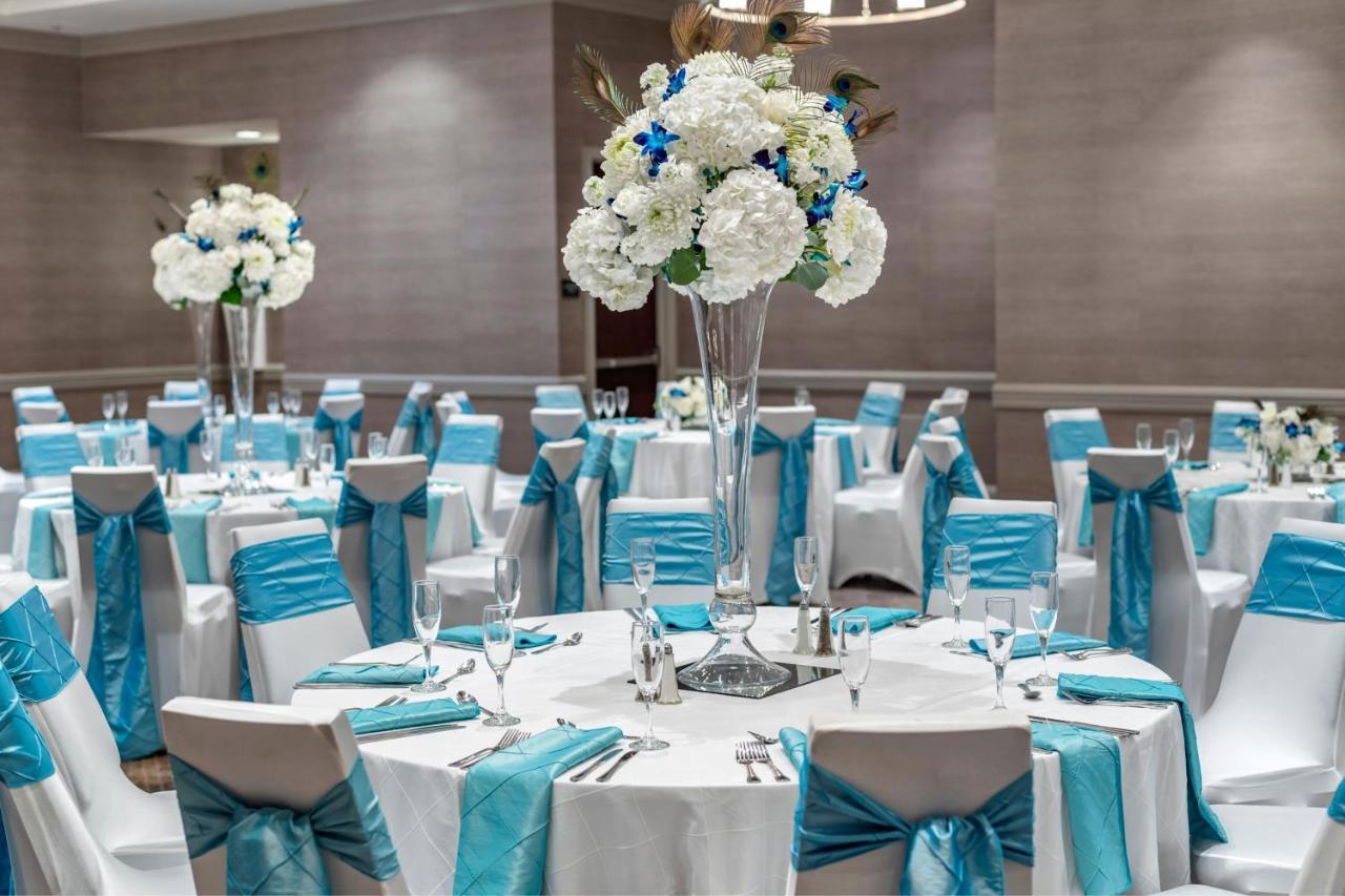 Sheraton Suites Wilmington Downtown Esterno foto